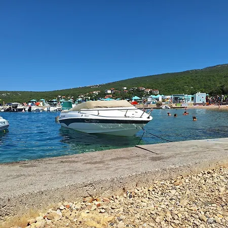 Mia Apartman